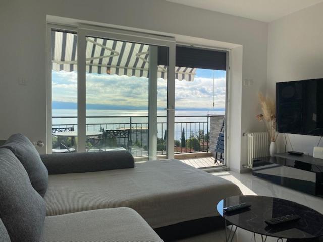 Apartman Mimato Laurana Esterno foto